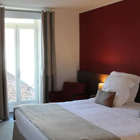 מלון Les Pleiades Hotel-spa-restaurant ברביזון