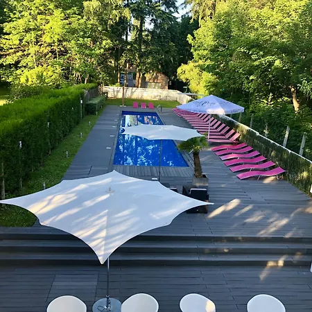 מלון Les Pleiades Hotel-spa-restaurant