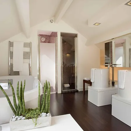 Les Pleiades Hotel-spa-restaurant 호텔