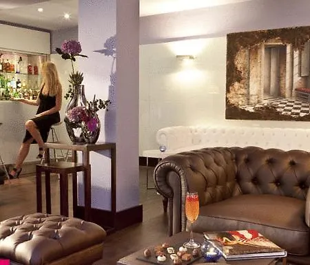 Les Pleiades Hotel-spa-restaurant 바르비종