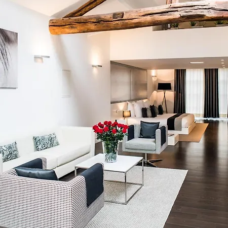 Les Pleiades Hotel-spa-restaurant 4*